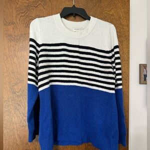 Size LG Liz Claiborne “Weekend” line, Blue/White Sweater